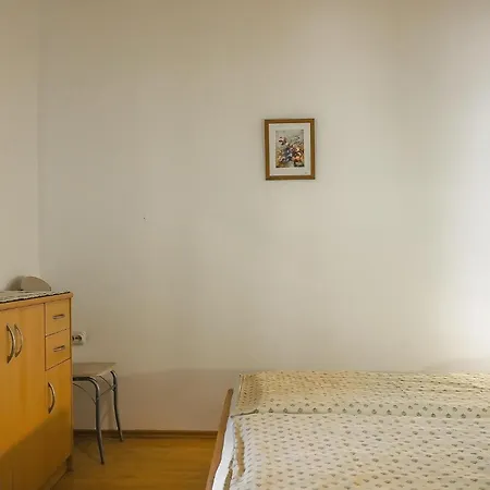 Beautiful In With Wifi Apartment